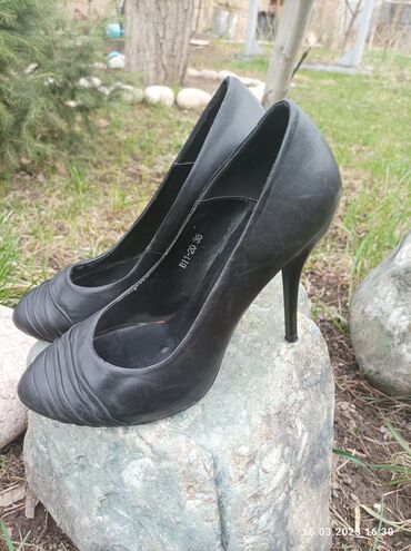 туфли женские невысокий каблук: Туфли Basconi, 38, цвет - Черный
