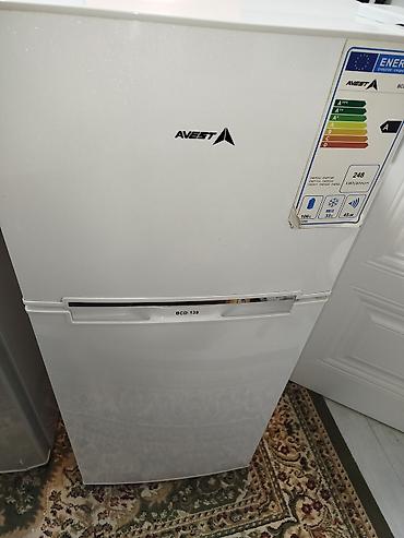 Тиричилик техникасы: Холодильник Beko, двухкамерный, серебристый корпус, холодильник авест — 8