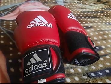 адидас: Adidas boks əlcəkləri 10razmer çox az işlənib yırtığı söküyü yoxdur — 2
