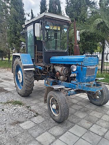 foton ehtiyat hisseleri: Traktor MTZ tipli, mavi rəngli, kabinalı Xüsusiyyətlər: - Dizel — 2