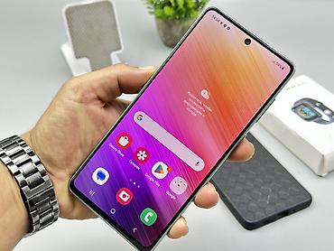 a 12: Samsung Galaxy A73 5G, Б/у, 128 ГБ, цвет - Черный, 2 SIM — 3