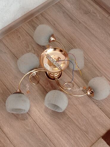 Çilçıraqlar: Çılçıraq, 6 lampa, Şüşə