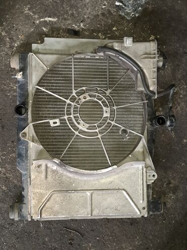 Другие детали для мотора: Оригинальный контрактный из Европы б/у радиатор охлаждения на Тойоту