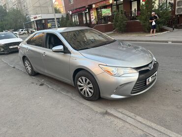 corolla runx: Toyota Camry: 2016 г., 2.5 л, Автомат, Гибрид, Седан