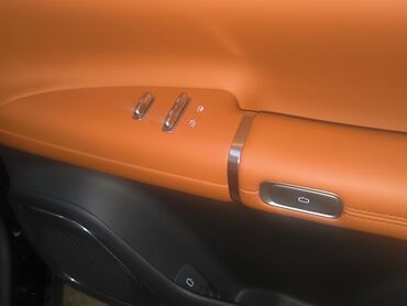 Tesla: Maraglanna şəxslər əlaqə saxlasın ətraflı məlumat verim — 25