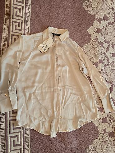 oversize: Tezedi.etiketi ustundeipek koynek S ölçüdür,oversize-dirfil sumuyu — 1