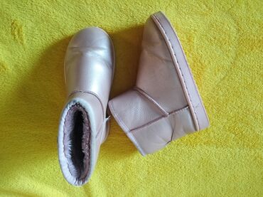 Ugg čizme: Ugg čizme, UGG, Veličina - 33 — 4
