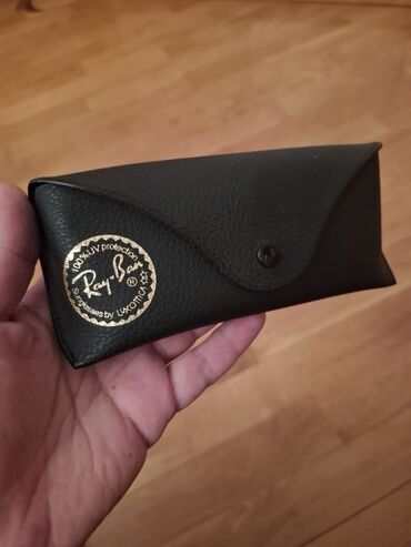 Gün eynəyi, Ray-Ban