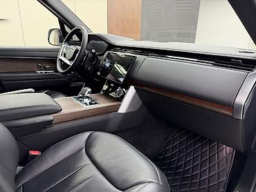 range over: Land Rover Range Rover: 2023 г., 4.4 л, Автомат, Бензин, Внедорожник — 10