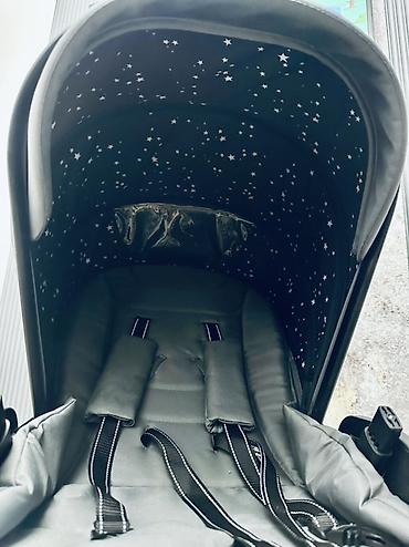 Коляски: Срочно продаю совершенно новую коляску,лежала в собранном виде,причина — 6