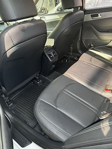 220 mers: Hyundai Sonata: 2020 г., 2 л, Автомат, Газ, Седан — 6