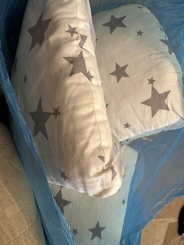 подушка для детей: Продаю бортики 12 подушек за 800