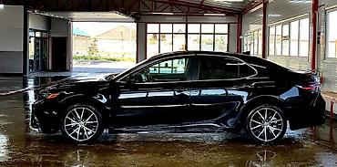 Toyota: Toyota Camry: 2021 г., 2.5 л, Автомат, Бензин, Седан — 6
