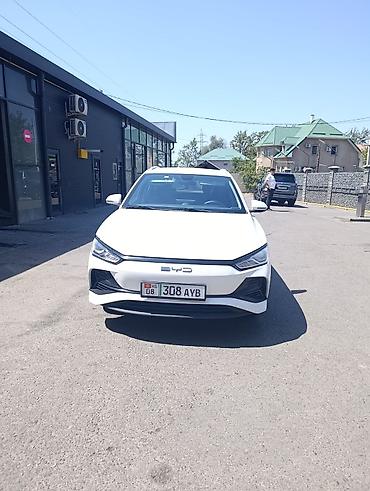 kaiyi e5: BYD E2: 2024 г., Электромобиль, Хэтчбэк — 9