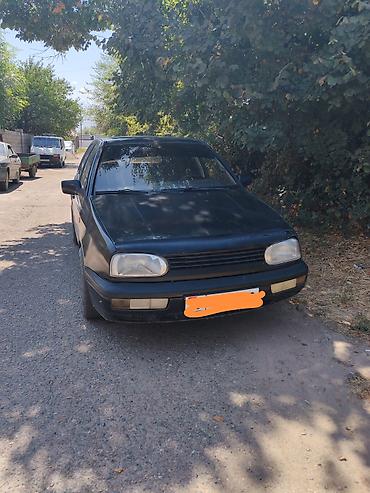 Volkswagen Golf: 1992 г., Хэтчбэк