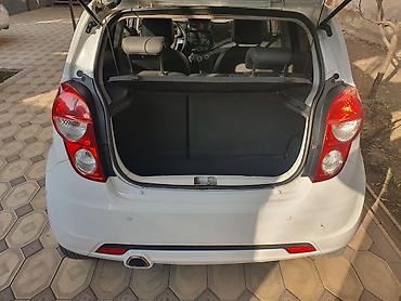 Chevrolet: Chevrolet Spark: 2015 г., 1 л, Вариатор, Бензин, Хэтчбэк at lalafo.kg — 8 Chevrolet: Chevrolet Spark: 2015 г., 1 л, Вариатор, Бензин, Хэтчбэк — 8