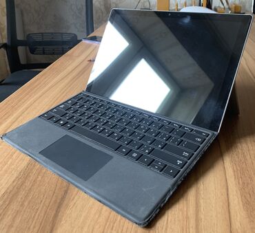 Digər noutbuklar və netbuklar: Intel Core i5, 8 GB, 13.3 "