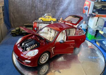 Avtomobil modelləri: Porsche, 2010 il, 1:18, Dəmir, Ödənişli çatdırılma — 1