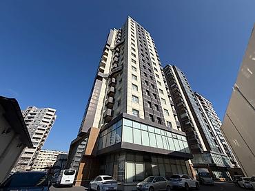 Mənzillər: 3 otaqlı, Yeni tikili, 156 kv. m — 3