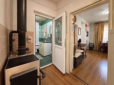 иск: Продаю! полдома 58 кв.м. Центр (Жиб.Жолу/Орозбекова) – 89 900 $ На — 9