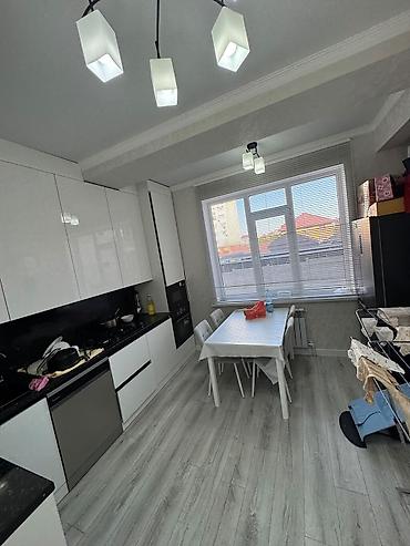 кок эар: 1 комната, 38 м², Кок-Жар ж/м Элитка, 2 этаж, Евроремонт — 3