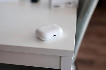 динамики бу: AirPods Pro 3 б/у оригинал Состояние хорошее Отдам за 12 тысячи — 6