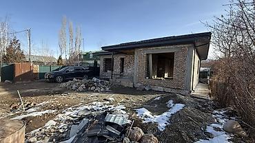 Дома: Продаётся одноэтажный дом с участком в частном секторе. Село Таш — 3
