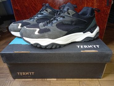 насос для члена: Кроссовки Termit. Размер RUS 40 (25,5см) EUR 41. Куплены в