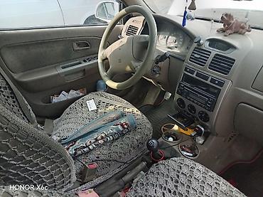 Kia: Kia Rio: 1.5 l | 2004 il Hetçbek — 8