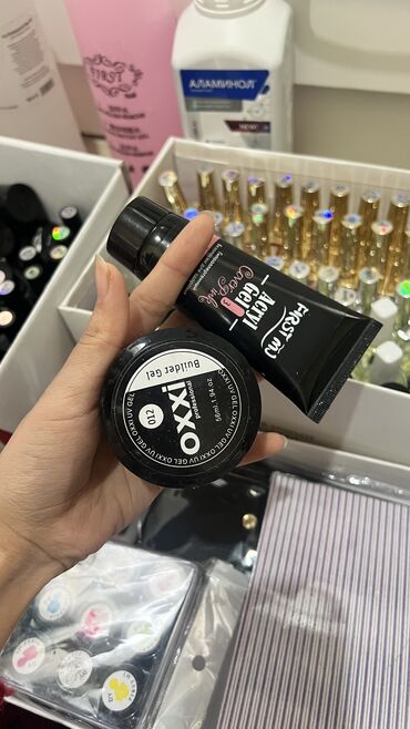 маникюрный столик: 💅 СРОЧНО! Продаю гель-лаки и всё для маникюра от А до Я Продаю