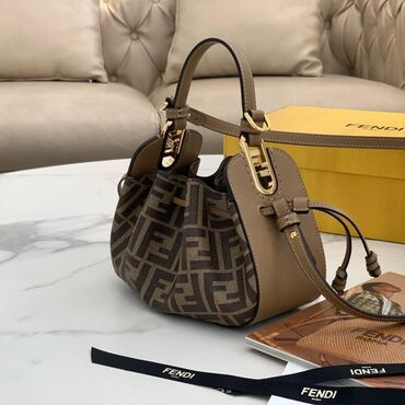 барсетка лакосте зеленая: Сумка Fendi коричневый. - Материалы: сочетание канвы с фирменным