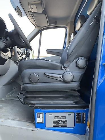 Аренда рефрижератора: Рефрижератор Mercedes‑Benz Sprinter - Тип: изотермический фургон с — 11