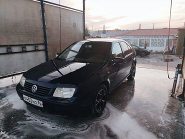 рус учет: Volkswagen Bora: 2001 г., 1.4 л, Механика, Бензин, Седан