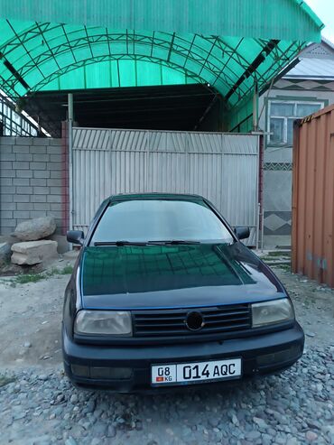 продаю портер 1: Volkswagen Vento: 1992 г.