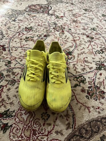 обувь 38 39: Размер:39
ADIDAS F50
Можем договориться!