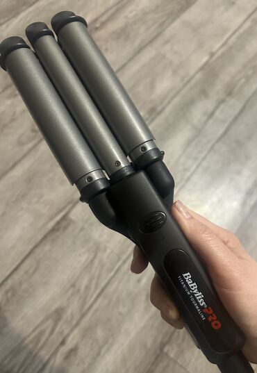 Плойки и щипцы: Плойка Babyliss Pro, Вид плойки: Тройной, Керамико-турмалиновое