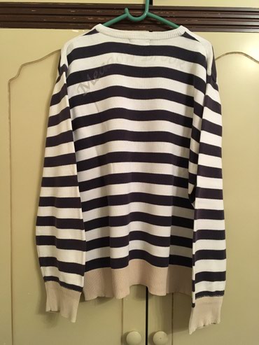 Duksevi: Odličan, kao nov La Martina džemper, M veličina, beli sa teget prugama — 4