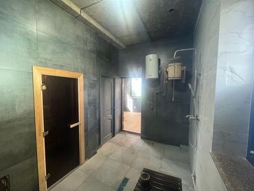 продаю дом нижняя аларча: 300 м², 7 комнат