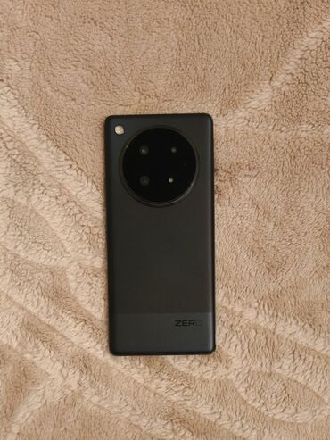 Infinix: Infinix Zero 40, 256 GB, rəng - Qara, Sensor — 8