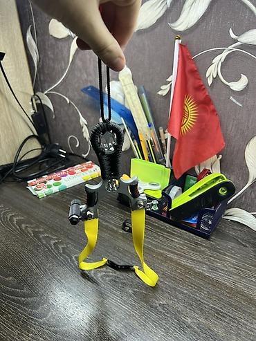 Луки и рогатки для охоты: Профессиональная рогатка с прицельными модулями и аксессуарами в — 3