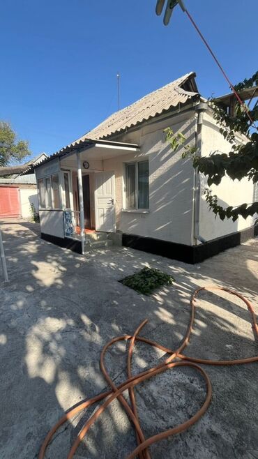 сдается частный дом ак босого: 70 м², 4 комнаты, Подвал, погреб, Забор, огорожен