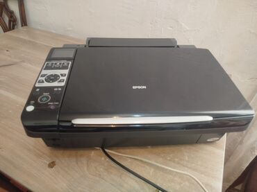 printer aparati: Şəkilləri və sənədləri çap etmək, skan etmək və kopyalamaq üçün