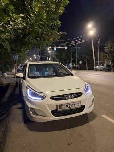 хундай салерис: Hyundai Solaris: 2013 г., 1.6 л, Автомат, Газ, Седан