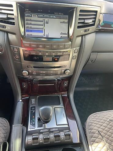 5: Lexus LX: 2010 г., 5.7 л, Автомат, Газ, Внедорожник — 3