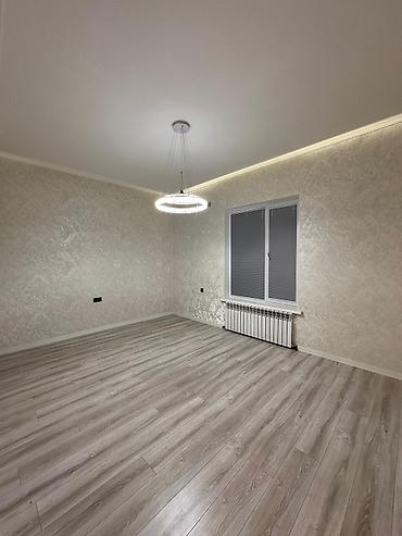 Продажа коттеджей и домов: Продаётся уютный дом с современным ремонтом! Район: Заря Участок: 3 — 4