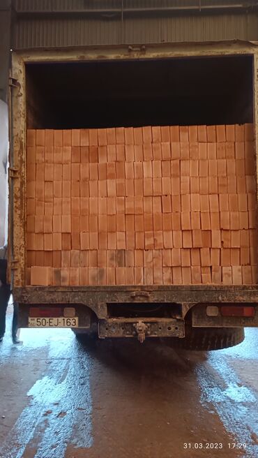 Kərpiclər: Kərpiclər — 9