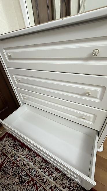 Двуспальные кровати: ЦЕНА ДОГОВОРНАЯ! Кровать двуспальная с мягким изголовьем и — 17