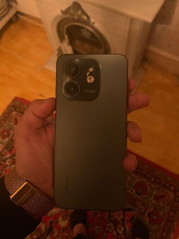 playstatin 4: Infinix Hot 4, 128 GB, rəng - Qara