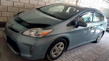 продаю заз: Toyota Prius: 2015 г., 1.8 л, Автомат, Гибрид, Хэтчбэк