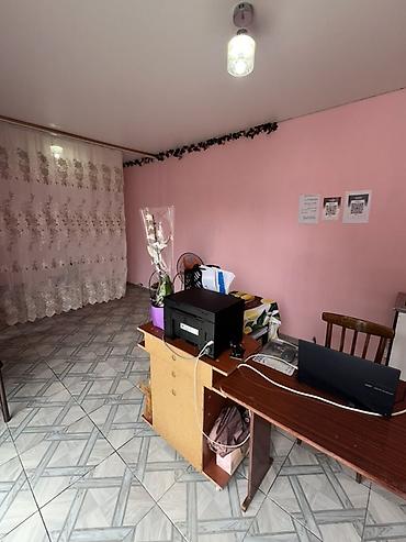аренда дома 5000: Сдаю The entire office: 15 м², Другой тип здания, С ремонтом, 1 линия — 3